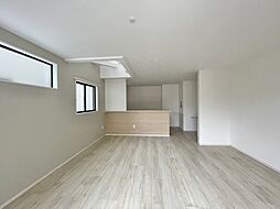 高崎市芝塚町戸建て 1号室 2階4LDKのリビング/ダイニング