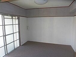 漆器団地マンション　401号室 401 4階2Kのリビング/ダイニング