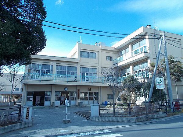 画像19:神川小学校まで1900m