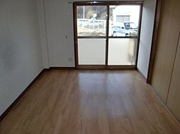 サンテラス東部 1階2Kのリビング/ダイニング