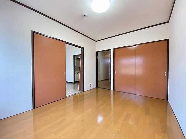 寝室