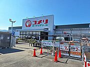 コメリ上田小泉店まで800m