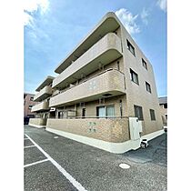 Ｔ．Ｋマンション  ｜ 群馬県伊勢崎市韮塚町1177-7（賃貸マンション1LDK・3階・37.49㎡） その1