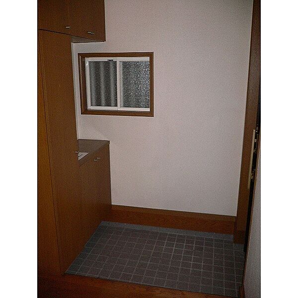 detached 群馬県伊勢崎市宮子町2840-5

地図を見る