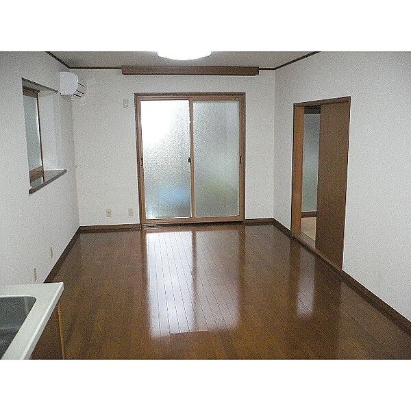 detached 群馬県伊勢崎市宮子町2840-5

地図を見る