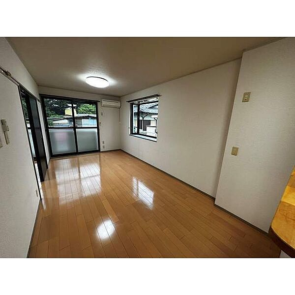 apartment 群馬県藤岡市中島349-2
中島の賃貸情報を見る
物件地図