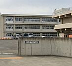 高校「群馬県立藤岡工業高校まで0m」