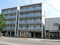 北海道札幌市中央区南九条西16丁目1-20：物件画像／リアル・エステート株式会社