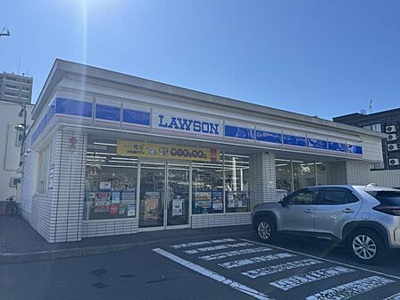 ローソン旭ヶ丘店　徒歩9分