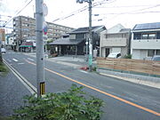 大阪府道に面しています。