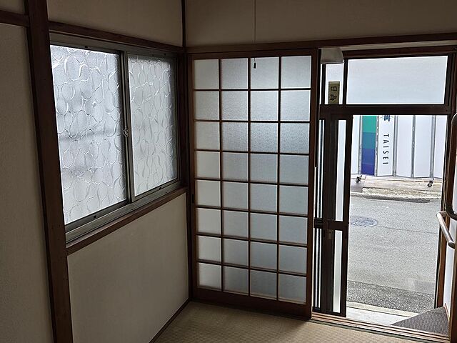 玄関