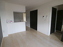 プラムフィールド 101,102,202 1階1LDKのリビング/ダイニング