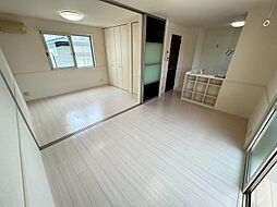 ザ・ルーク 101 1階1LDKのリビング/ダイニング