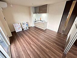 レスア柏崎I 101 1階1LDKのリビング/ダイニング