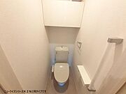 温水洗浄暖房便座トイレ（同タイプ）