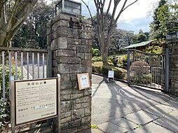 公園入口