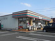 セブンイレブン五泉寺沢店　距離