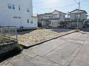 土地全景（北東方向から望む）