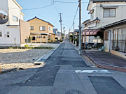 前面道路（西側市道 幅員3.98m）