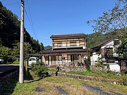 南面開けた静かな里山民家