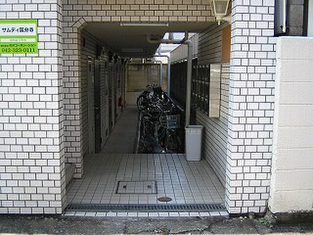 エントランス