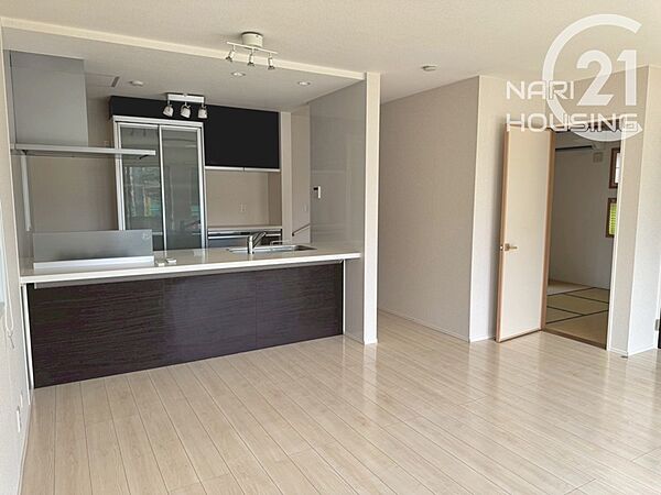 detached 東京都立川市砂川町８丁目

地図を見る