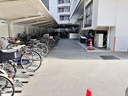 駐輪場