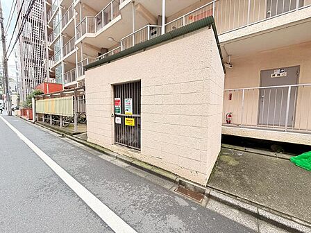 ゴミ置き場