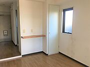 写真は反転タイプ別室のものです。