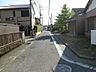 その他：西側前面道路