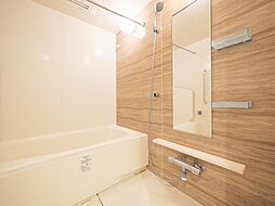 [風呂] 1418サイズの広々とした浴室。浴室換気暖房乾燥機設置