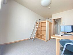 レオパレス岸町 208 2階1Kのリビング/ダイニング