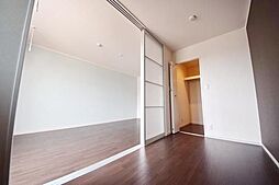 ラシーネ越後山壱番館 1階1LDKのリビング/ダイニング