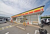 デイリーヤマザキ富士見みずほ台店 748m