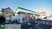 ファミリーマート志木幸町四丁目店 徒歩16分。コンビニ 1250m
