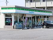 ファミリーマートふじみ野苗間一丁目店 498m