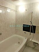 バス