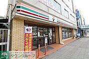 セブン-イレブン 横浜上反町店 180m