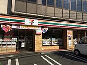 セブンイレブン武蔵野緑町1丁目店 徒歩5分。コンビニ 370m