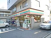 セブンイレブン世田谷北烏山8丁目店 690m