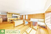 家具付きでの引渡しとなります（撤去応相談）