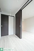 お部屋探しは株式会社　タウンハウジング　までお気軽にお問合せ下さい。クレジットカード決済・首都圏を中心直営143店舗　仲介件数全国2位の豊富な実績！諸費用・審査等・何でもご相談下さい。