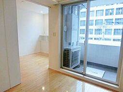 東京メトロ副都心線 北参道駅 徒歩1分の賃貸マンション 12階1LDKのリビング/ダイニング