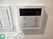 タウンハウジングレジデンス事業部　恵比寿店・赤坂店までお問合せ下さい。