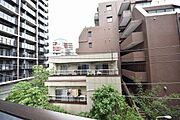 タウンハウジングレジデンス事業部　恵比寿店・赤坂店までお問合せ下さい。