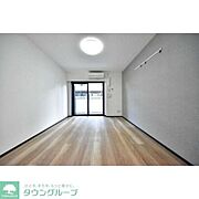 お部屋探しは株式会社　タウンハウジング　までお気軽にお問合せ下さい。クレジットカード決済・首都圏を中心直営143店舗　仲介件数全国2位の豊富な実績！諸費用・審査等・何でもご相談下さい。