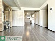お部屋探しは株式会社　タウンハウジング　までお気軽にお問合せ下さい。クレジットカード決済・首都圏を中心直営143店舗　仲介件数全国2位の豊富な実績！諸費用・審査等・何でもご相談下さい。