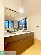 お部屋探しは株式会社　タウンハウジング　までお気軽にお問合せ下さい。クレジットカード決済・首都圏を中心直営143店舗　仲介件数全国2位の豊富な実績！諸費用・審査等・何でもご相談下さい。