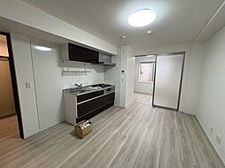 アベニュー板橋 102 1階1LDKのリビング/ダイニング