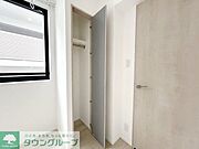 お部屋探しは株式会社　タウンハウジング　までお気軽にお問合せ下さい。クレジットカード決済・首都圏を中心直営143店舗　仲介件数全国2位の豊富な実績！諸費用・審査等・何でもご相談下さい。
